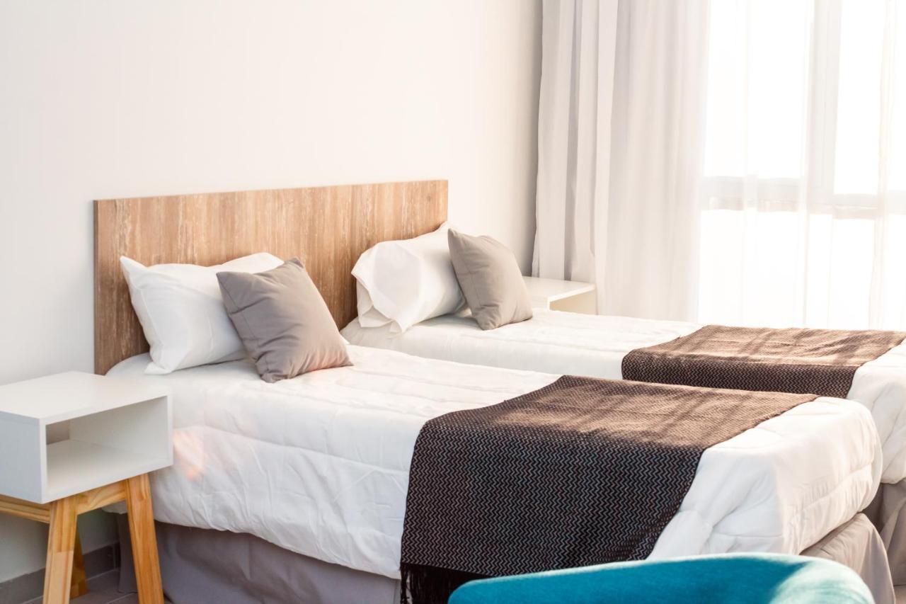 Aparthotel Cq Mitre à Puerto Madryn Extérieur photo